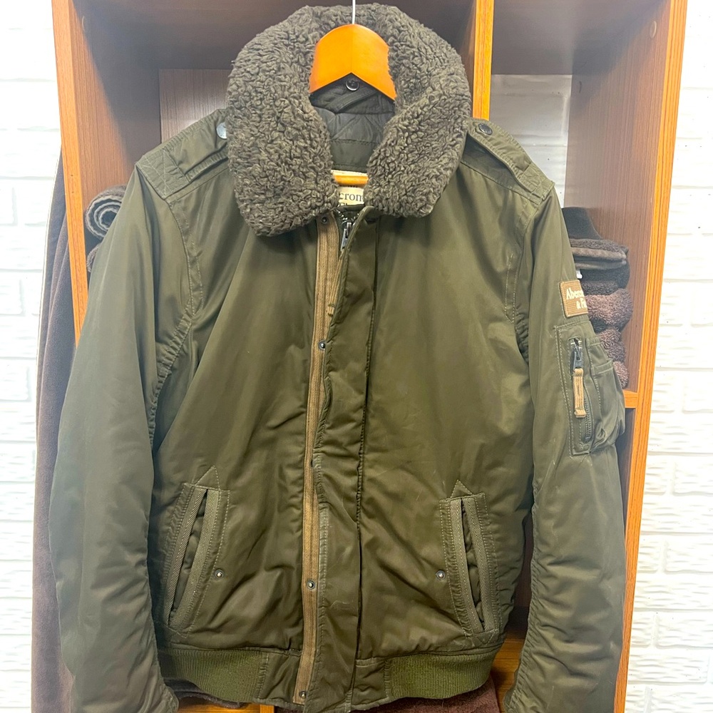 Abercrombie & Fitch Authentic Bomber Jacket